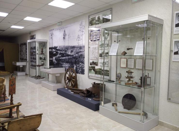 В Качканарском историко-краеведческом музее открыт новый современный выставочный зал , который посвящён истории нашего города.